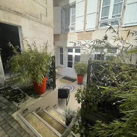 Du Boisne * Villebois-Lavalette