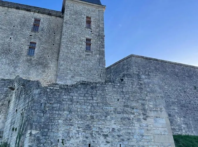Hotel Du Boisne Villebois-Lavalette
